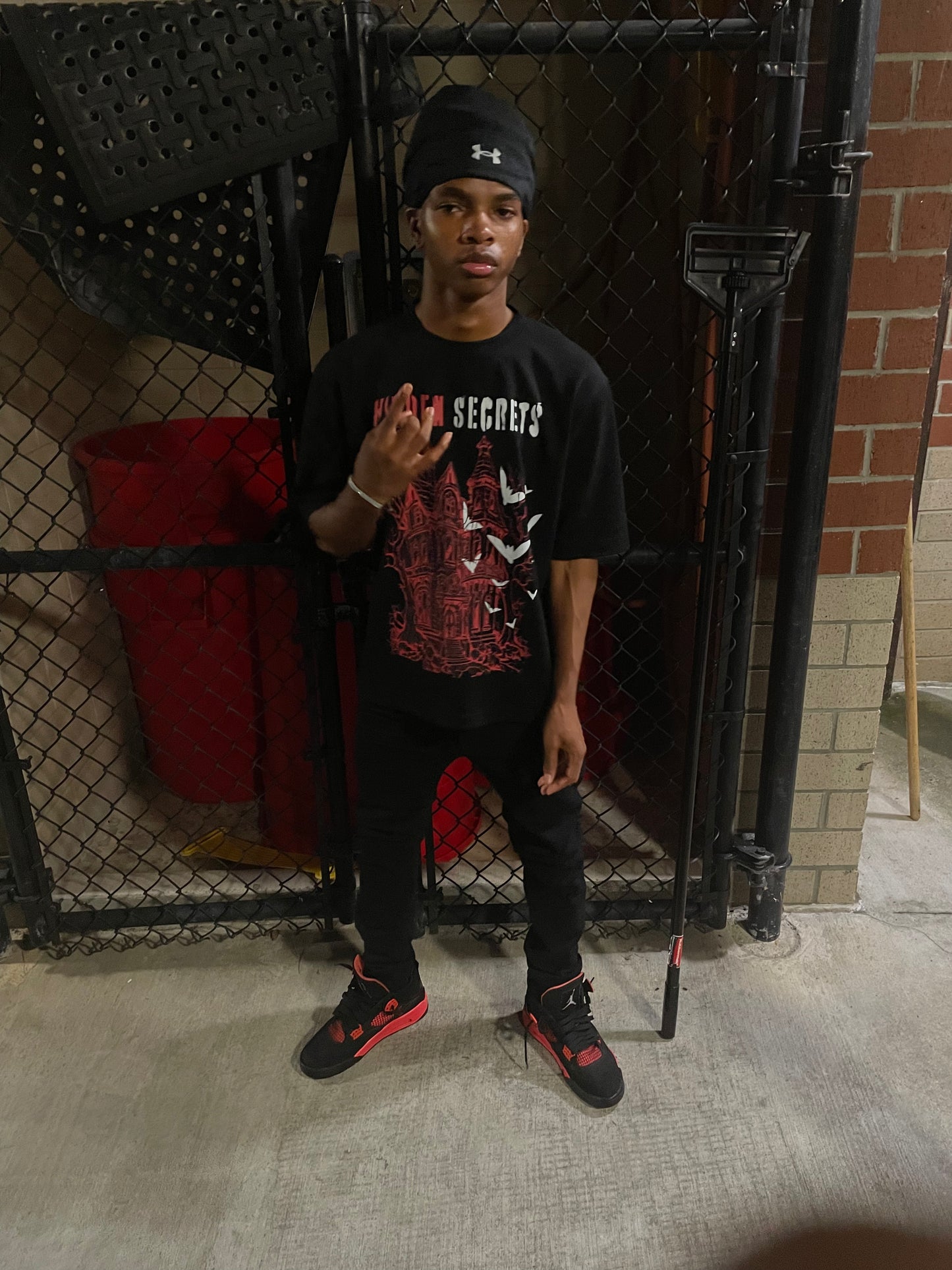 HIDDEN SECRETS TEE